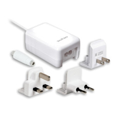 ZEN POWER ADAPTER ADAPTADOR E INVERSOR DE CORRIENTE BLANCO